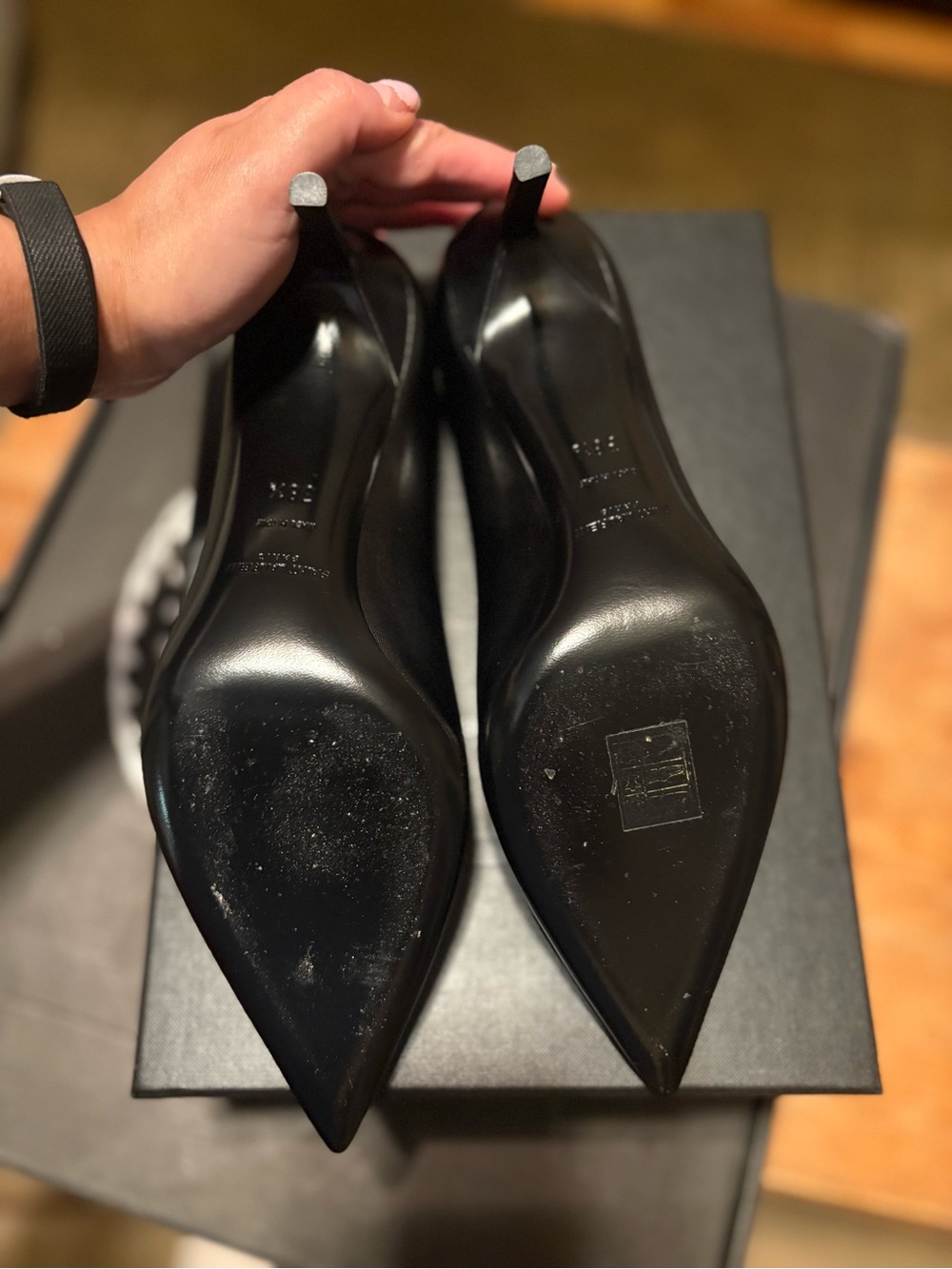 Saint Laurent Basic Black Heels - Picture 3 of 6